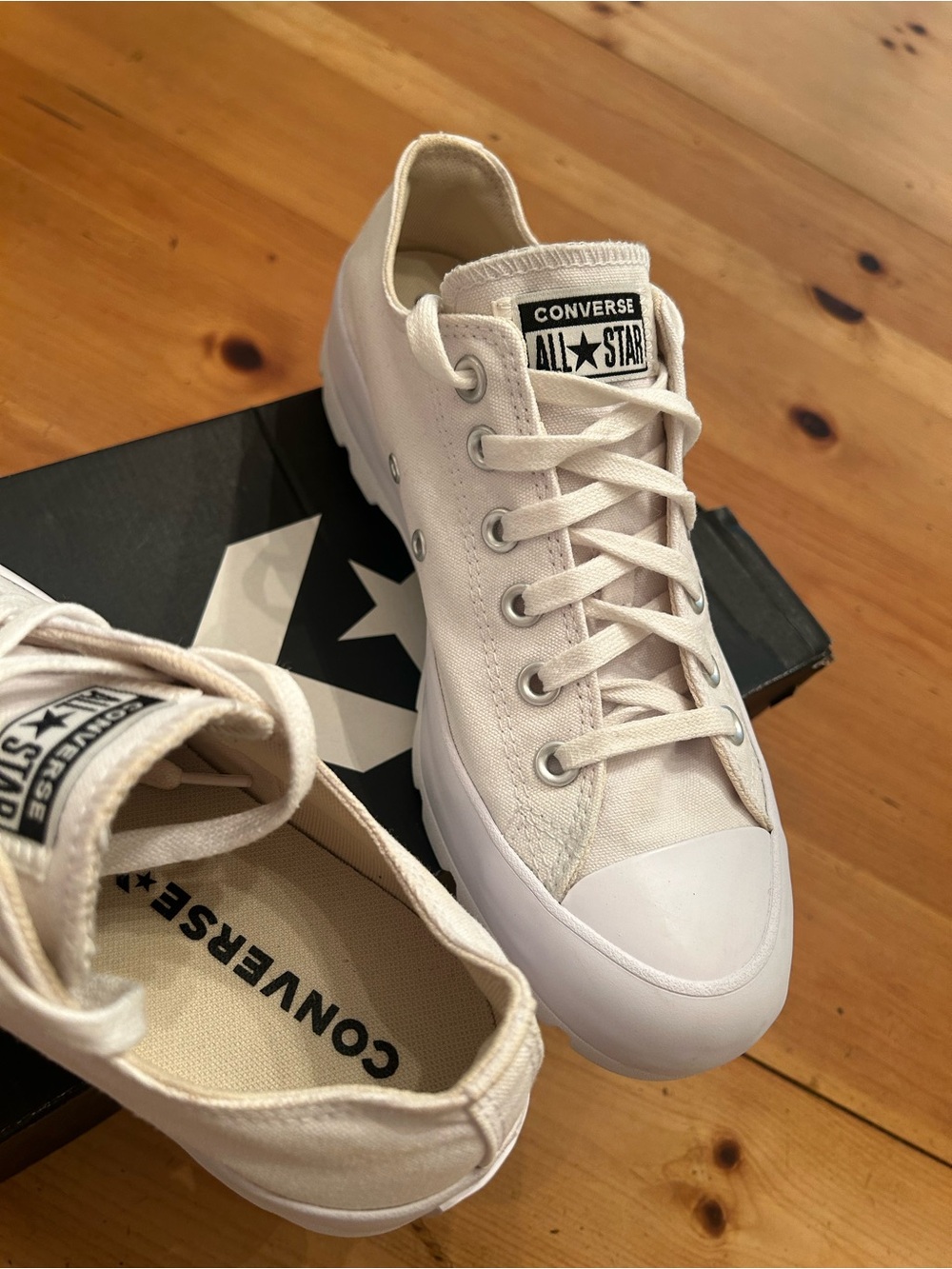 Converse Low Top Platform Sneakers in Off-White - Picture 3 of 10